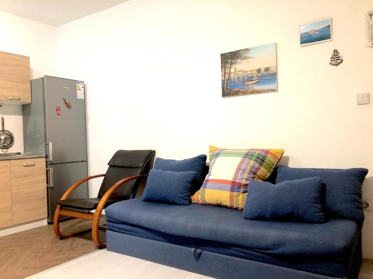 Nar Apartment Mrljane 外观 照片